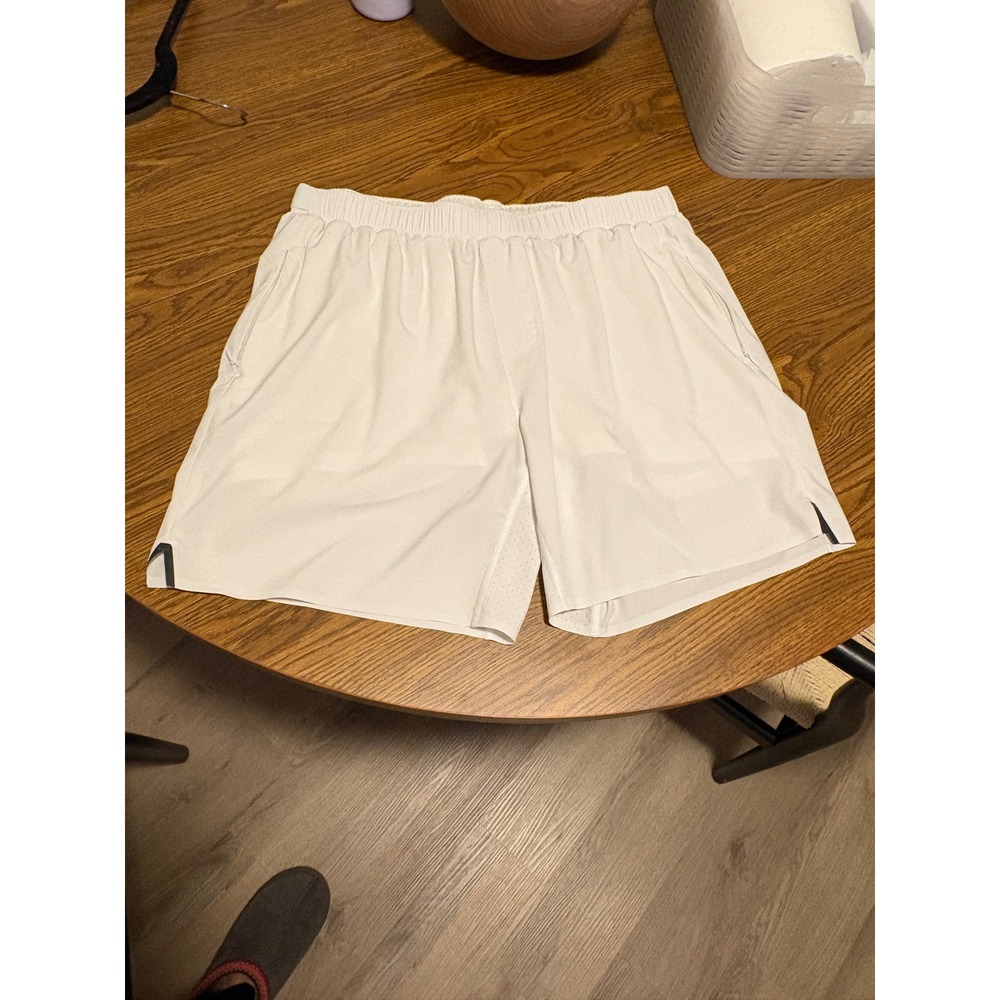 Rhône Men's Athletic Running Shorts White L Lined Performance Workout 100101
